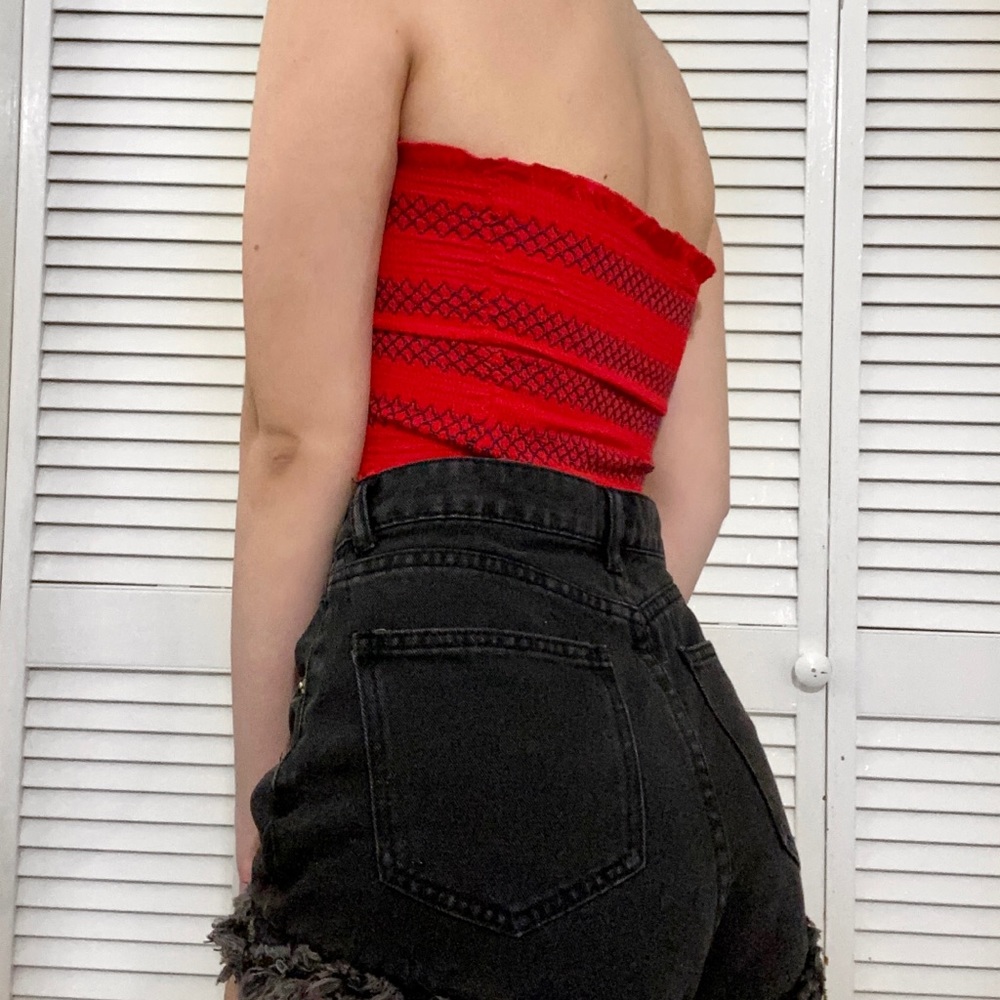Red bandeau crop top - Picture 3 of 3